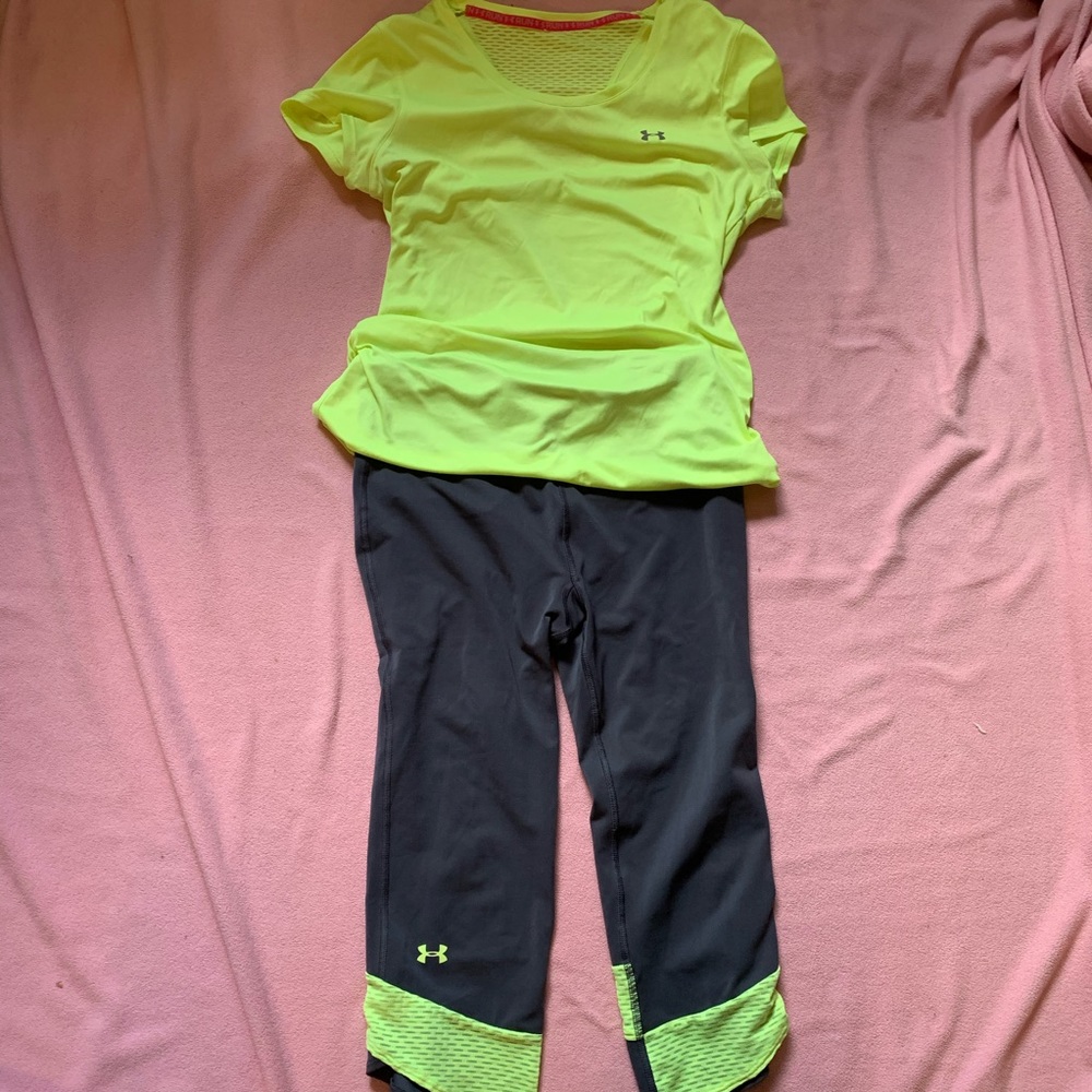 Grey & Yellow Workout Outfit